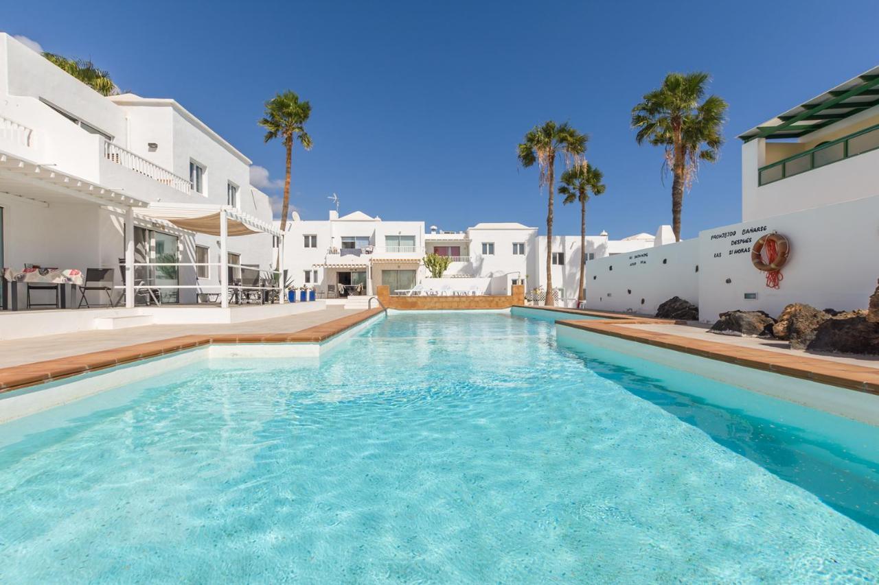 Lanzahost Tabayba Sun Apartment Costa Teguise Bagian luar foto